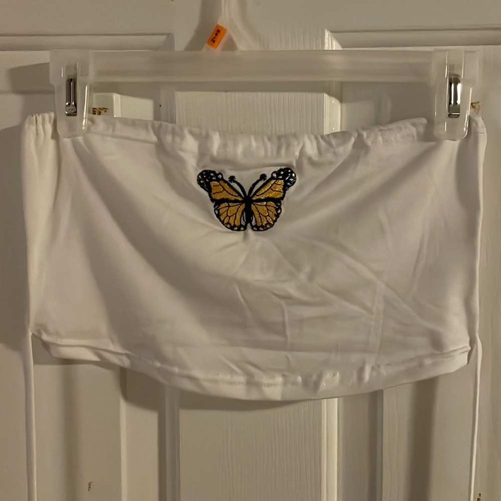 SHEIN. size medium crop top.